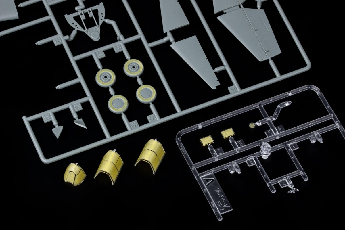 Eduard EX1094 F4F-4 Academy 1/48 – immagine 3