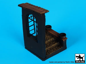 Black Dog D35067 House window base 1/35 – immagine 2
