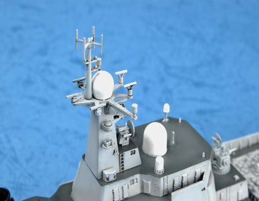 Trumpeter 04530 PLA Navy Type 052C DDG-170 LanZhou 1/350 – Bild 5