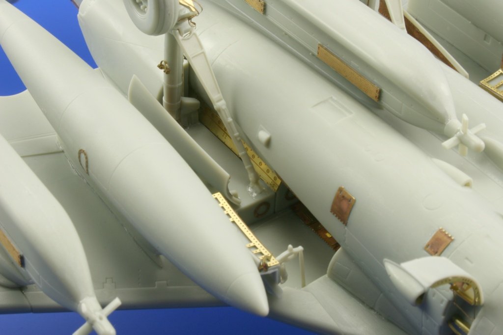 Eduard 48681 EA-6B undercarriage 1/48 Kinetic – immagine 3