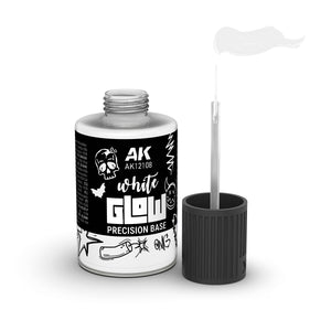 AK Interactive AK12108 WHITE GLOW PRECISION BASE 30ml – image 2