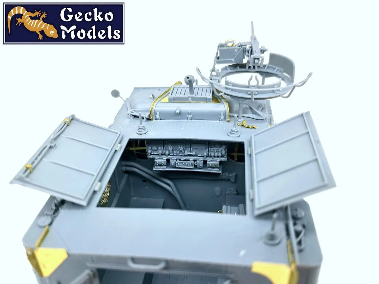Gecko Models 35GM0117 US M76 Amphibious Cargo Carrier &amp;quot;Otter&amp;quot; Late Production 1/35 – image 9