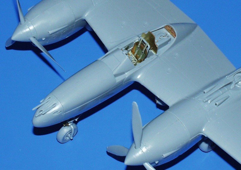 Eduard FE208 P-38J 1/48 Hasegawa – imagen 2