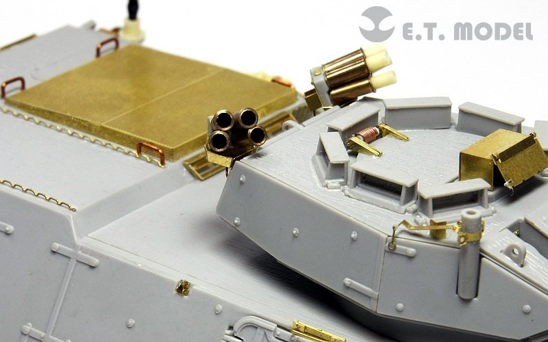 E.T. Model E35-038 Modern US M1117 Guardian ASV (For TRUMPETER 01541) 1/35 – Bild 2