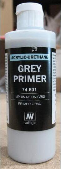 Apprêt de surface Vallejo 74601 Gris 200ml. 