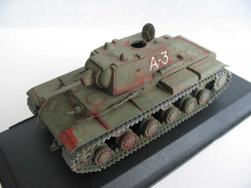 PST 72012 KV-1 Heavy Tank 1/72 – Bild 3