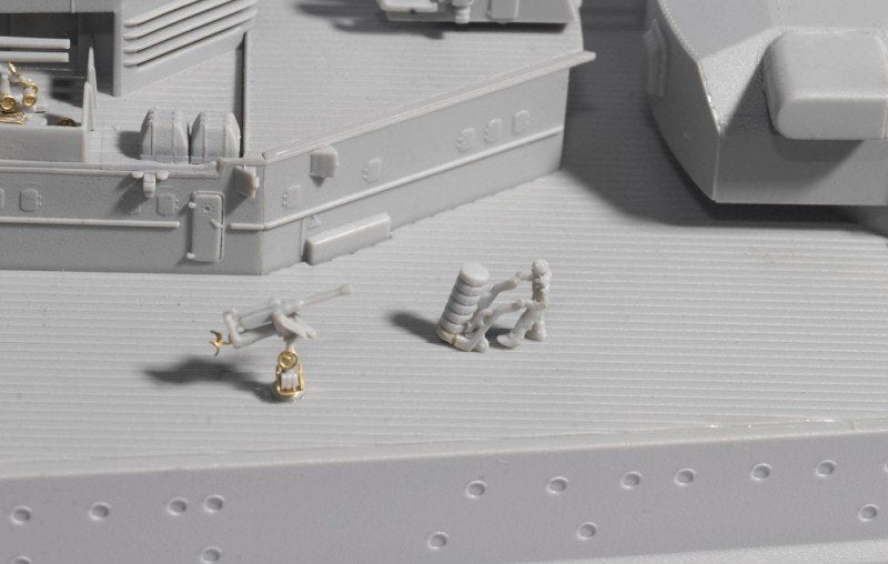 Dragon 1040 German Battleship Scharnhorst 1943 1/350 – imagen 5