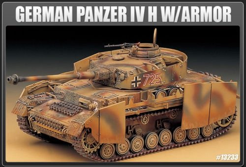 Academy 13233 Panzerkampfwagen IV H4 1/35