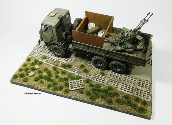 Eureka XXL EDB-3503 Access Road to a Military Training Ground 1/35 – immagine 10