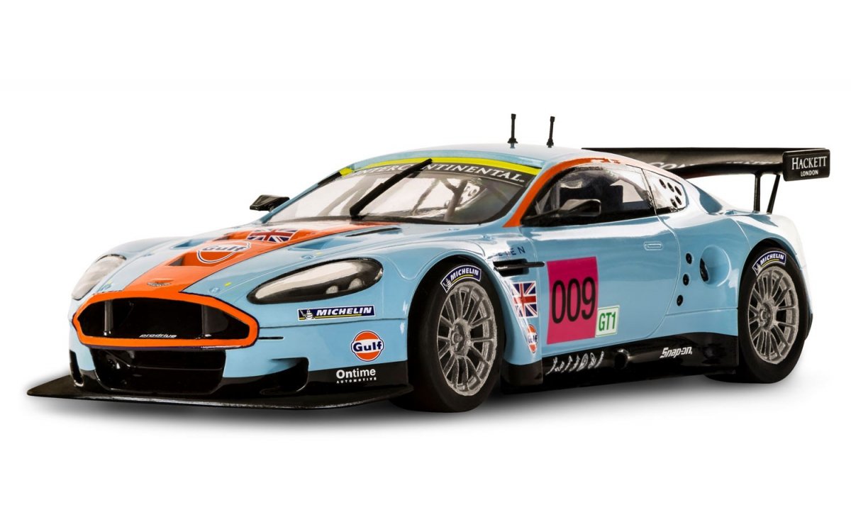 Airfix 50110 Aston Martin DBR9 Starter Set 1/32 – image 2