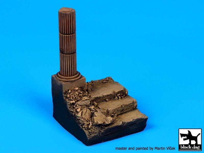 Black Dog D35039 Stairs with column base 1/35 – imagen 3