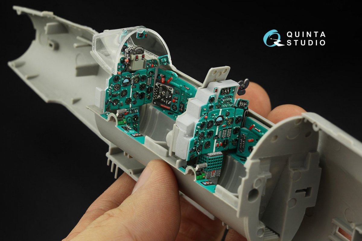Quinta Studio QDS-32121 MiG-21UM 3D-Printed &amp;amp; coloured Interior on decal paper (Trumpeter) (Small version) 1/32 – Bild 2