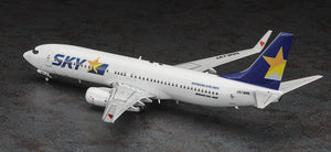 Hasegawa 10744 Boeing 737-800 Skymark Airlines 1/200