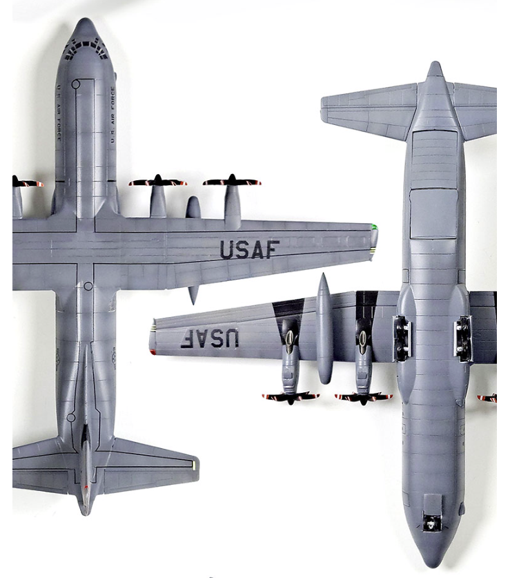 Academy 12631 C-130J-30 Hercules 1/144 – immagine 6