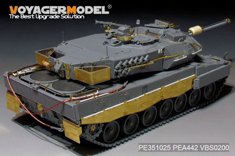 Voyager Model PE351025 Modern German Leopard 2A5 Basic For Border BT-002 1/35 – image 13