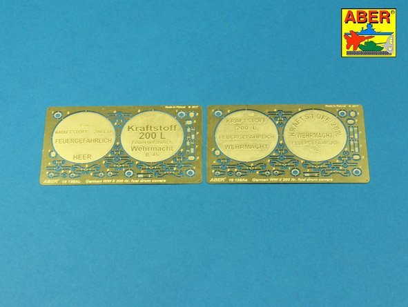 Aber 16158A German WW II 20L Jerry Can closings &amp;amp; 200L fuel drum covers (choice A) 1/16 – Bild 4