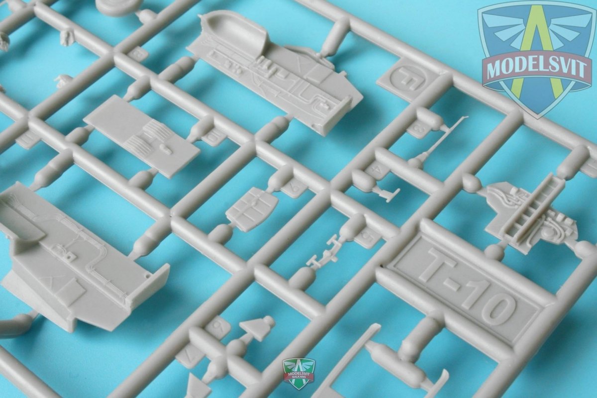 Modelsvit 72049 T-10-10/11 Advanced Frontline Fighter Prototype 1/72 – imagen 4