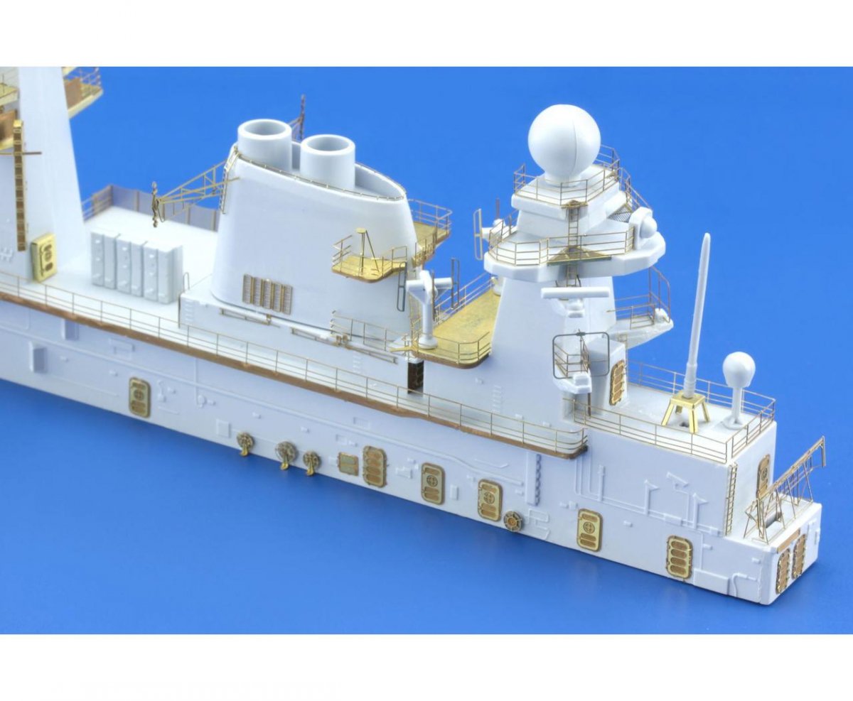 Eduard 53136 HMS Illustrious superstructure AIRFIX 1/350 – image 4