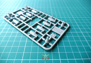 Modelsvit 72017 Sukhoi Su-17 Early version 1/72 – imagen 3