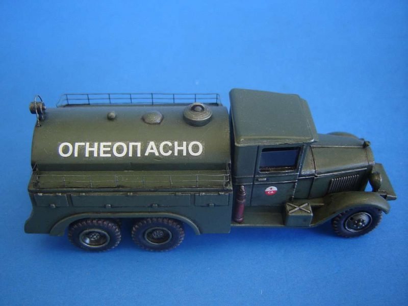 PST 72021 Fuel Truck BZ-35 1/72 – imagen 5