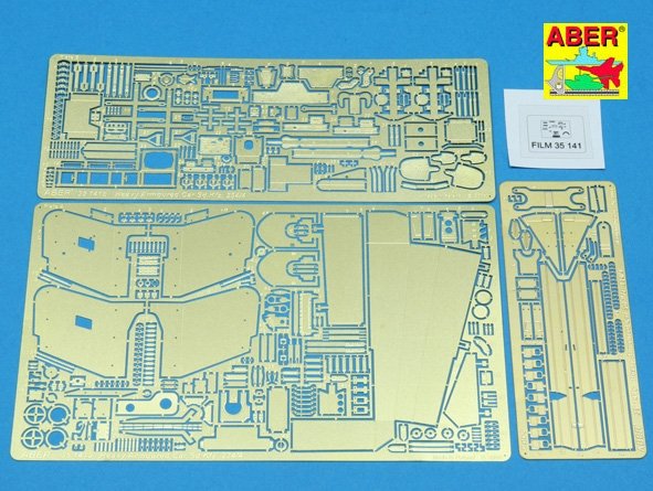 Aber 35141 Ciezki samochod pancerny Sd.Kfz 234/4 z dzialem 7.5cm (ITA) 1/35