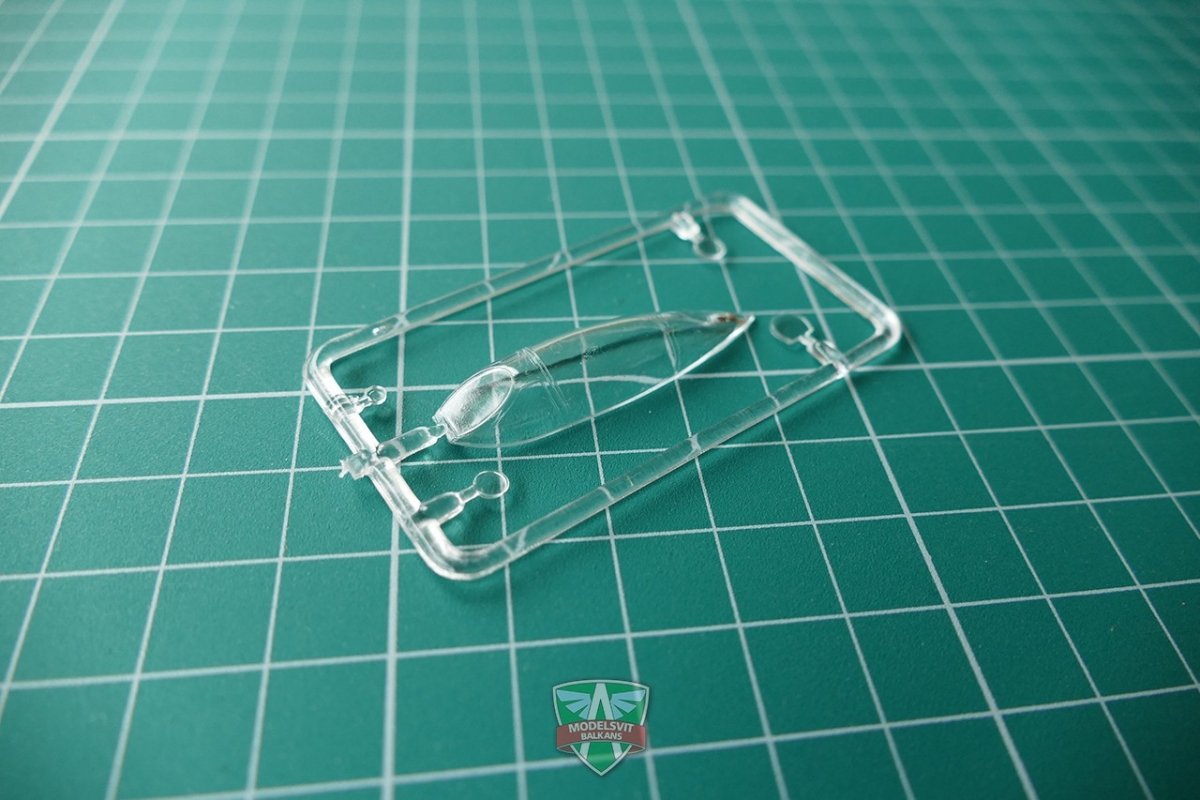Modelsvit 72009 S-22I(Su-7IG) variable wing geometry 1/72 – imagen 2