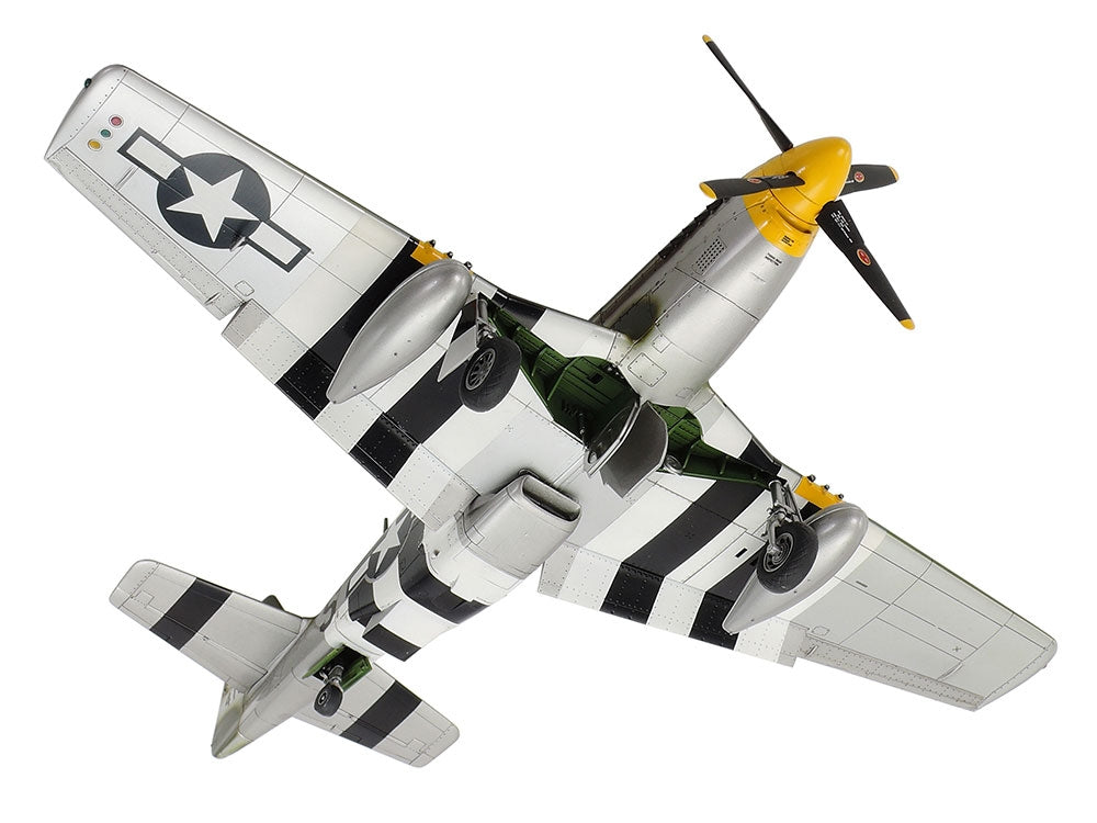 Tamiya 61040 North American P-51D Mustang 8th AF 1/48 – imagen 4