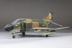 Fine Molds FP47S U.S. AIR FORCE F-4D Jet Fighter The First MiG Ace 1/72 – Bild 8