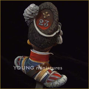 Young Miniatures YH1802 DRUMMER BOY 23RD FOOT ROYAL WELSH FUSILEERS 1/10 – imagen 4
