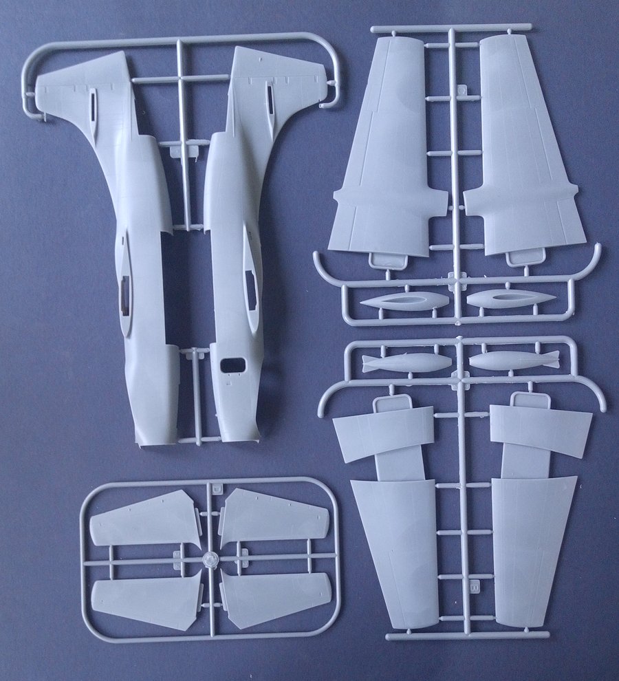 Roden 063 North American AJ-1 Savage 1/72 – image 3