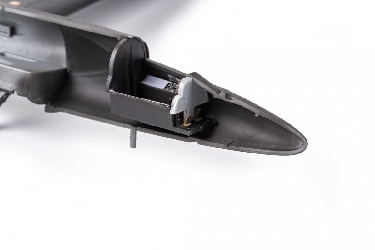 Ceintures de sécurité Eduard FE1256 Z-526 en acier EDUARD 1/48 – image 4