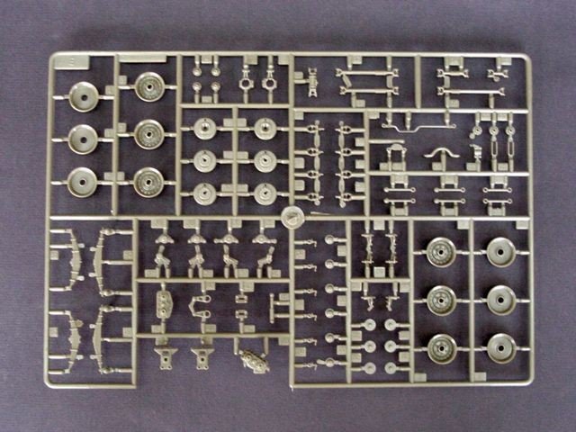 Trumpeter 01001 ZIL-157 6x6 military truck 1/35 – Bild 10