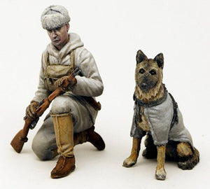 ToRo Model 35F109 Winter War - Finnish Army - Young Messenger Boy with His Dog / Winter War 1939-40 - Young Messenger Boy with His Dog 1/35 – image 4