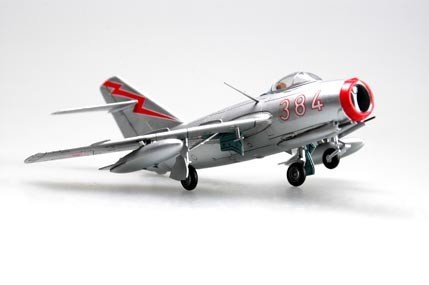 Hobby Boss 80263 MiG-15bis Fagot 1/72 – imagen 5