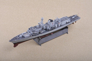 Trumpeter 04544 Frégate HMS Type 23 Kent F78 (1/350) – image 10