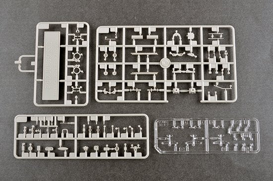 Trumpeter 06739 USS Guam CB-2 1/700 – zdjęcie 7