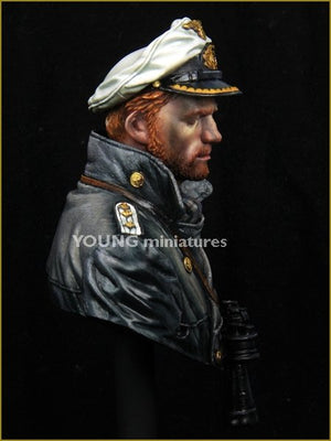 Young Miniatures YM1847 U-BOAT COMMANDER WWII 1/10 – image 6