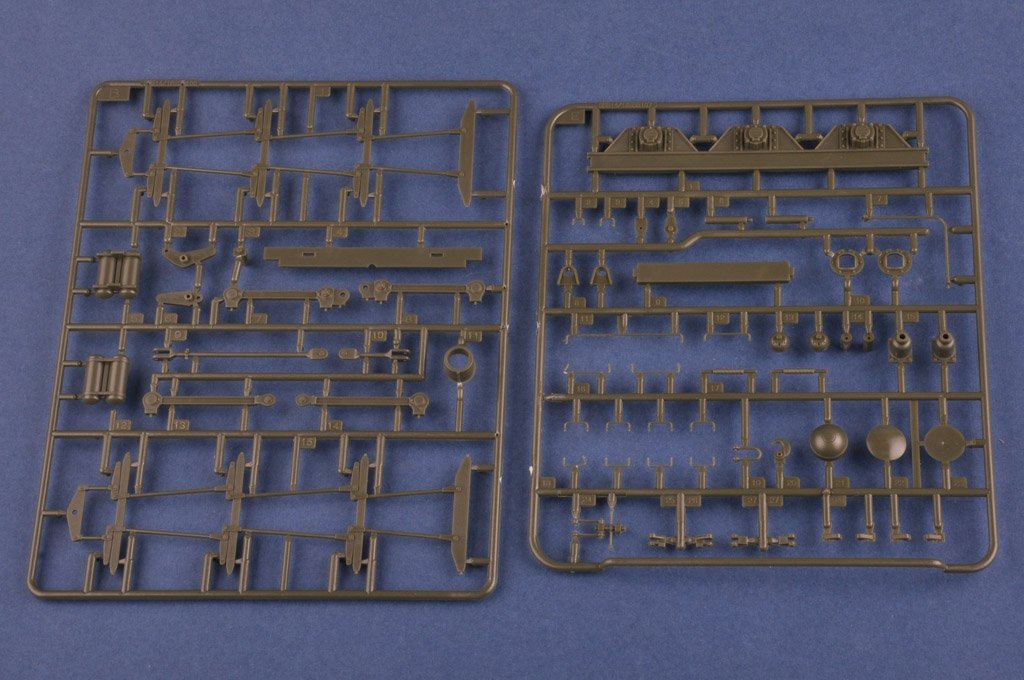 Hobby Boss 85516 Soviet MBV-2 (Late KT-28 Gun) 1/35 – imagen 7