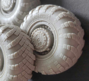Panzer Art RE35-810 51 P6A S-400 “Triumph” Road wheels 1/35 – image 2
