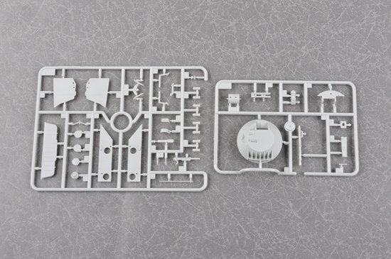 Trumpeter 01593 Véhicule blindé de transport de troupes russe BTR-70 en Afghanistan (1/35) – image 9