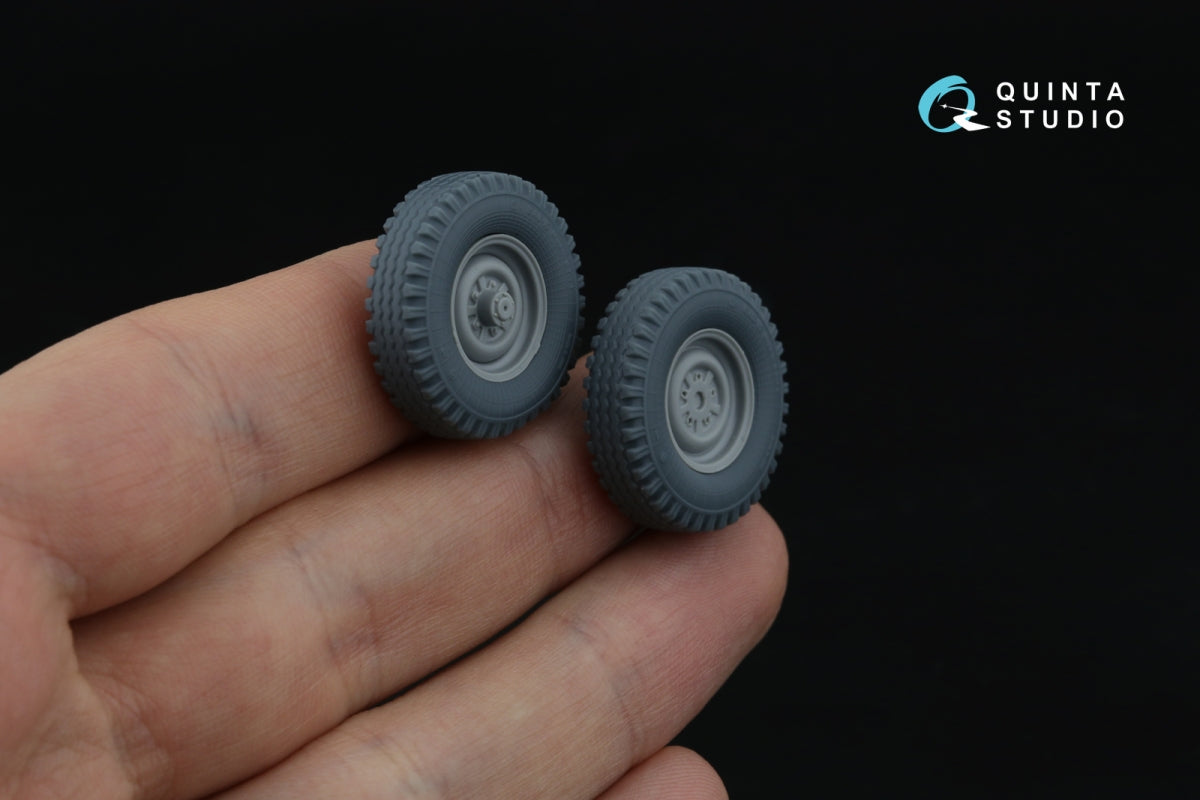 Quinta Studio QT35013 UAZ-469 Family tire set (Zvezda) 1/35 – image 5