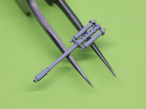 Master AM-48-125 AH-64 Apache - M230 Chain Gun barrel (30mm), Pitot Tubes and tail antenna (resin, PE and turned parts) 1/48 – imagen 4