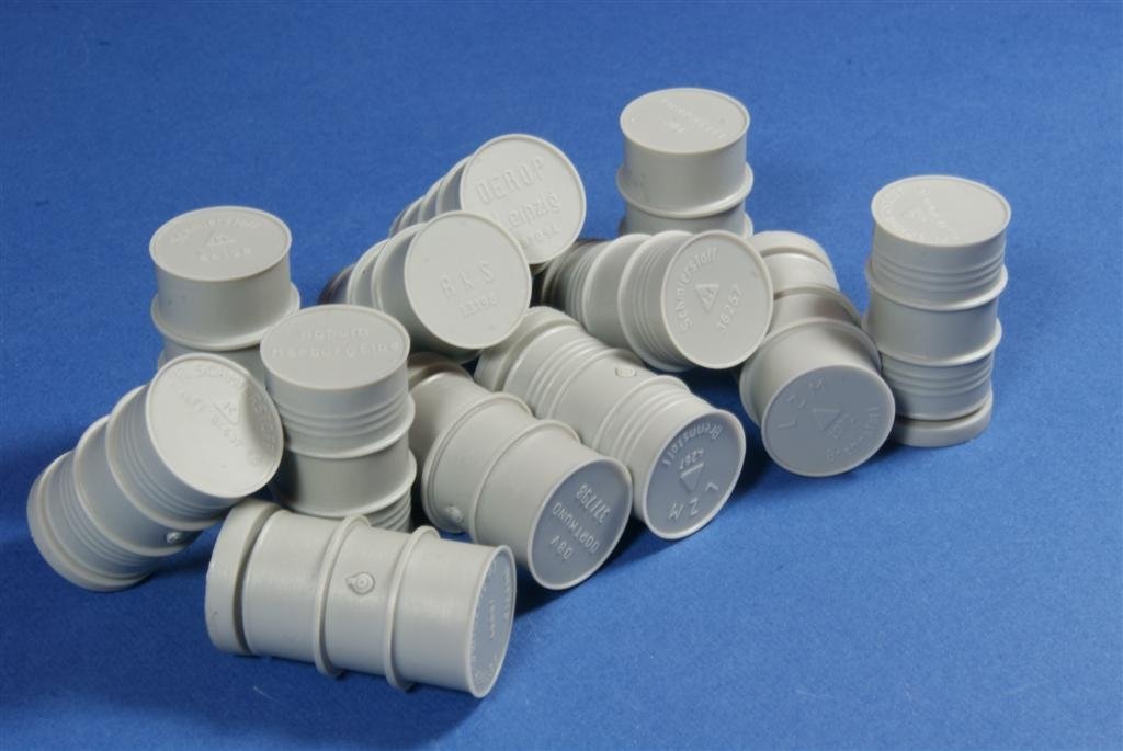 Panzer Art RE35-184 WWII 200l German fuel drums (commercial) 1/35 – immagine 2