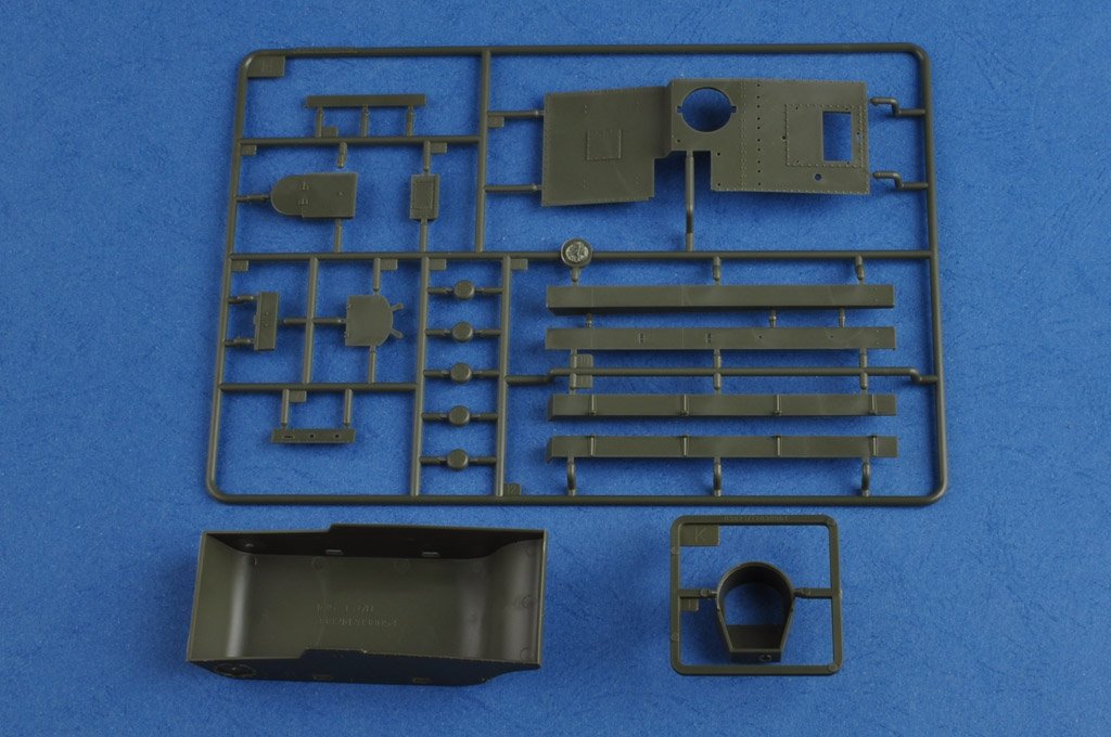 Hobby Boss 83821 Soviet T-37A Light Tank (Izhorsky) 1/35 – imagen 7