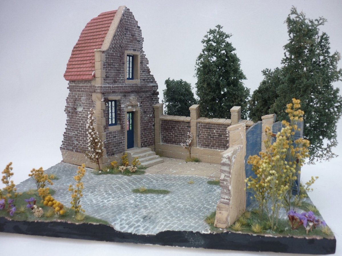 RT-Diorama 35214 Diorama-Base:&amp;quot;Backyard&amp;quot; 1/35 – zdjęcie 6