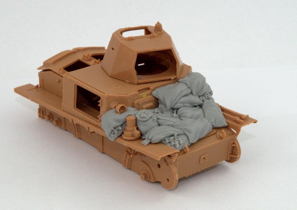Panzer Art RE35-272 Sand armor for Italian L6/40 tank 1/35 – Bild 2