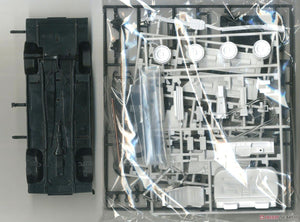 Aoshima 05915 Nissan P430 Cedric / Gloria 4HT 280E Brougham 82 1/24 – zdjęcie 4