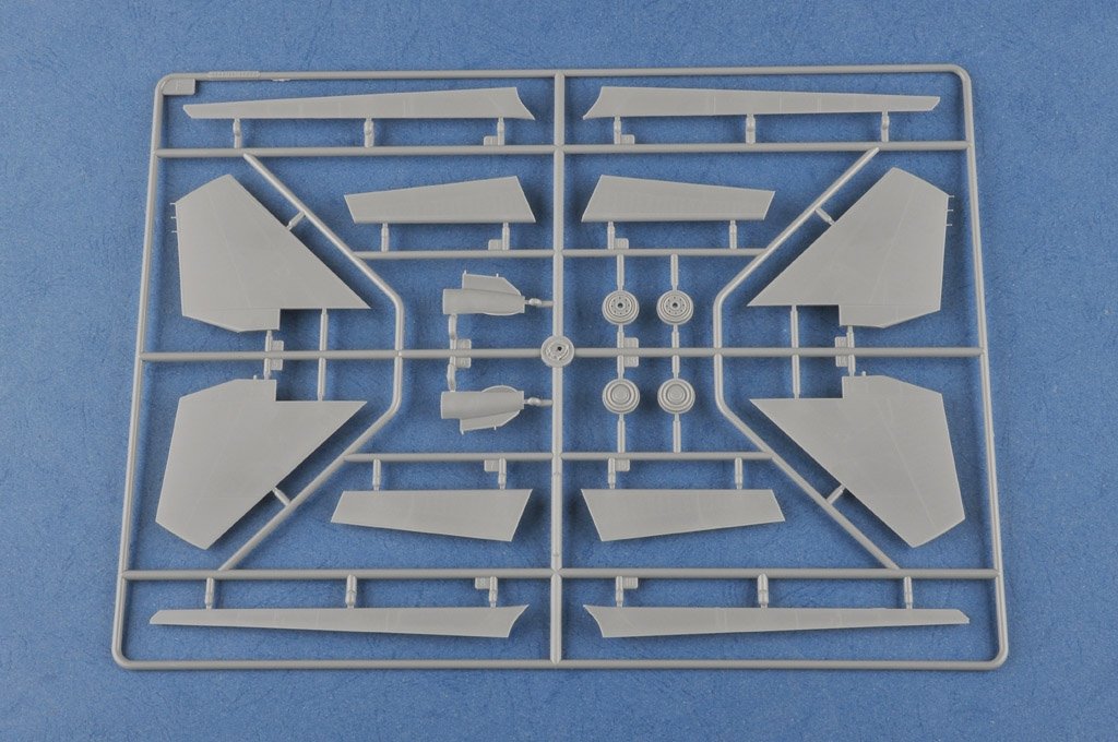 Hobby Boss 81715 PLA J-11B – immagine 8