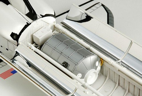 Tamiya 60402 Space Shuttle Atlantis 1/100 – imagen 4