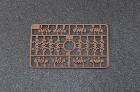 Trumpeter 05575 Soviet project 704 SPH 1/35 – zdjęcie 9